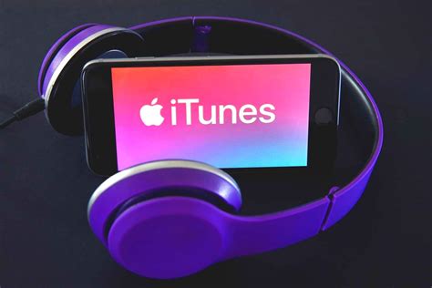 Can You Still Buy Music on iTunes: A Multifaceted View